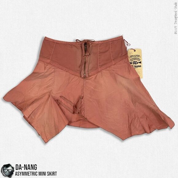 DA-NANG SURPLUS VINTAGE INDO-CHINE COTTON ASYMMETRIC PEPLUM MINI SKIRT IN CORAL - Picture 1 of 9